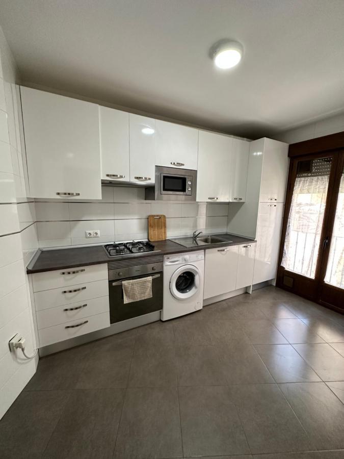 Apartamento Nuevo Duplex Santa Cruz de la Zarza ภายนอก รูปภาพ